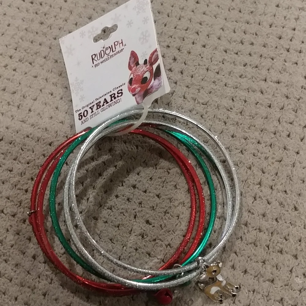 ❤️10/$20 New Rudolph sparkle bracelet set Christmas
